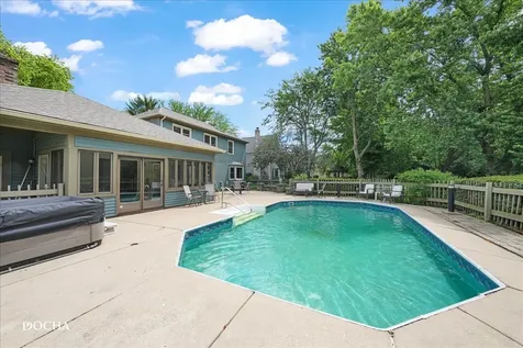 204 Lombardy Lane Oswego IL 60543