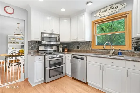 204 Lombardy Lane Oswego IL 60543