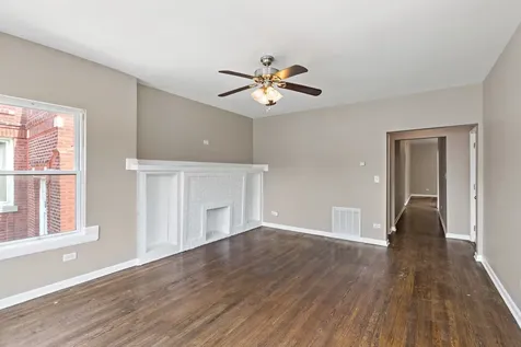 7843 South Evans Avenue Chicago IL 60619