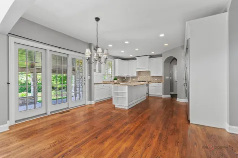 31158 Sage Court Green Oaks IL 60048