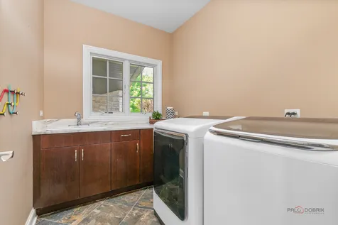 31158 Sage Court Green Oaks IL 60048