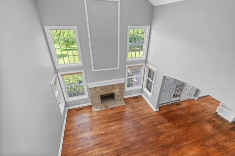 31158 Sage Court Green Oaks IL 60048