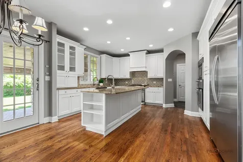 31158 Sage Court Green Oaks IL 60048