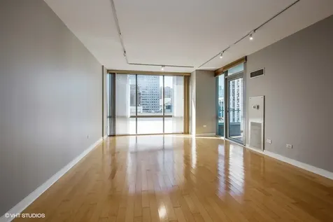 8 East Randolph Street Chicago IL 60601