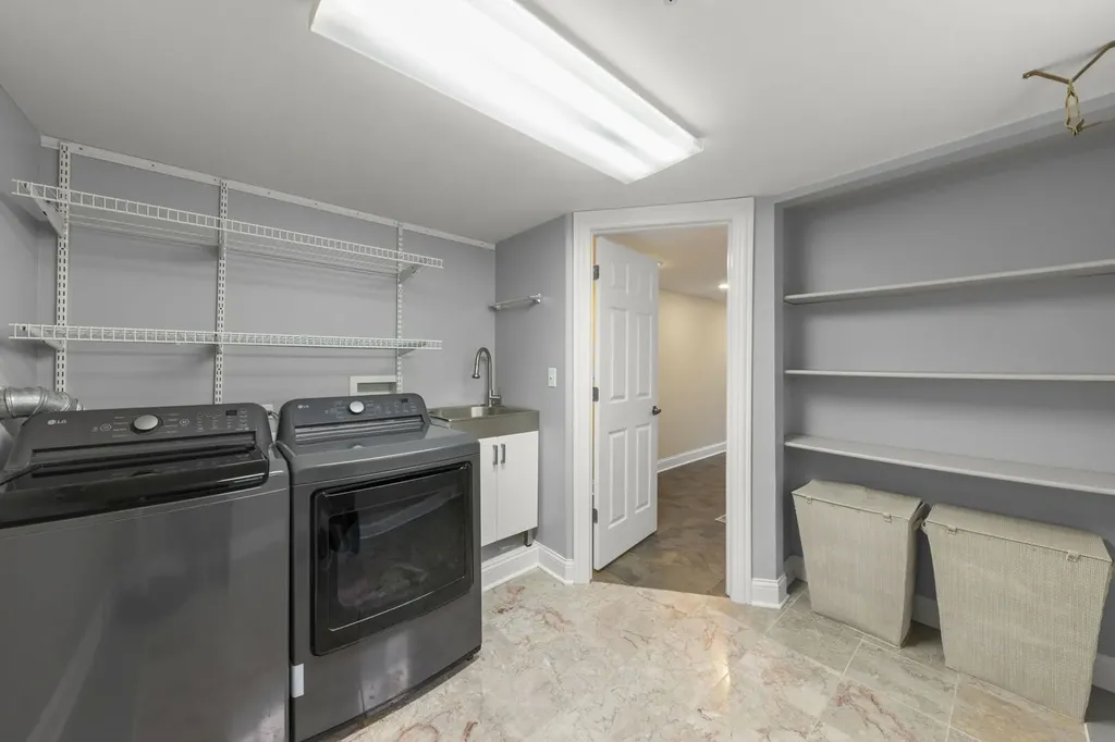 117 North Park Boulevard Glen Ellyn IL 60137