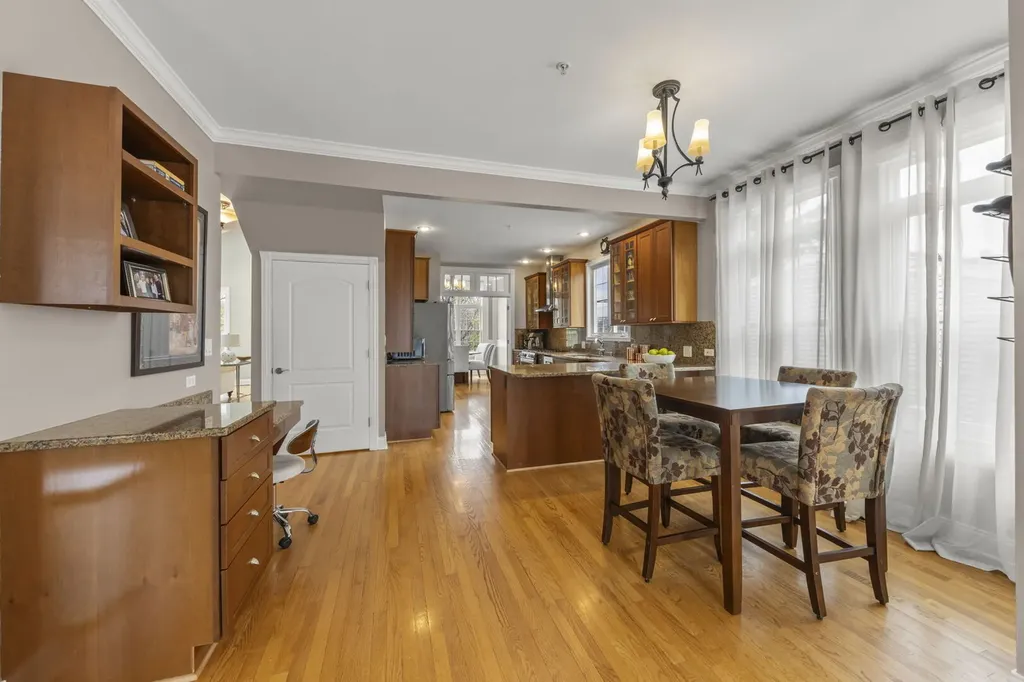 117 North Park Boulevard Glen Ellyn IL 60137