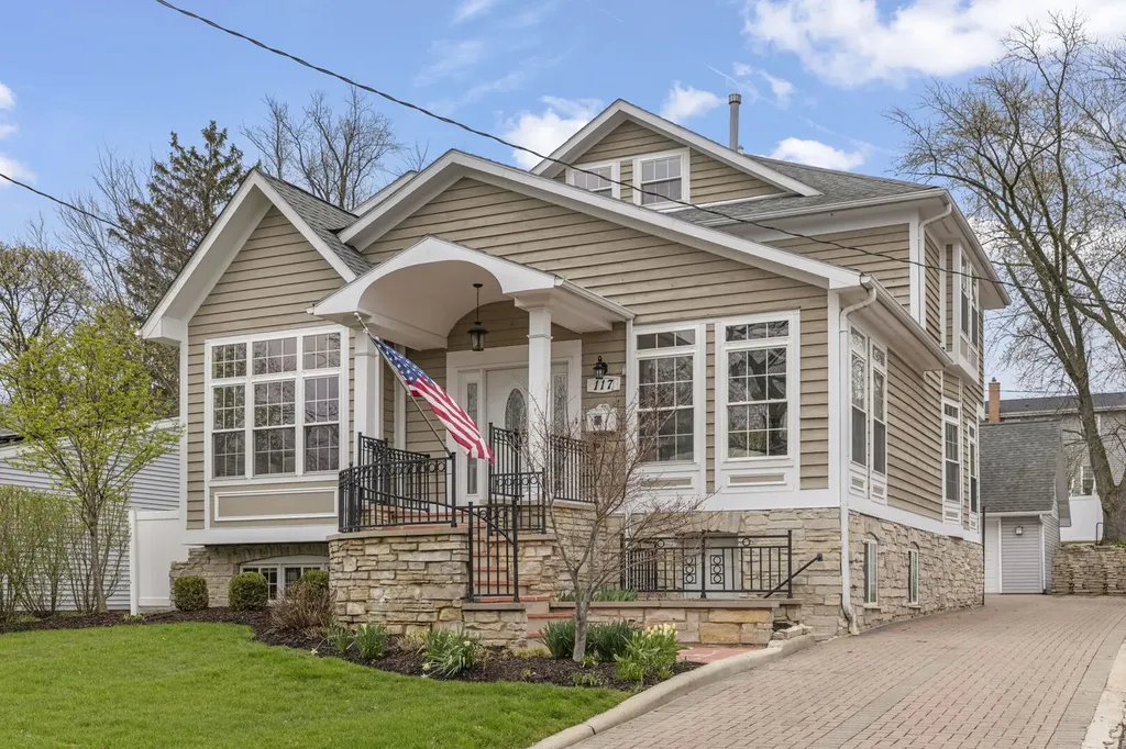 117 North Park Boulevard Glen Ellyn IL 60137