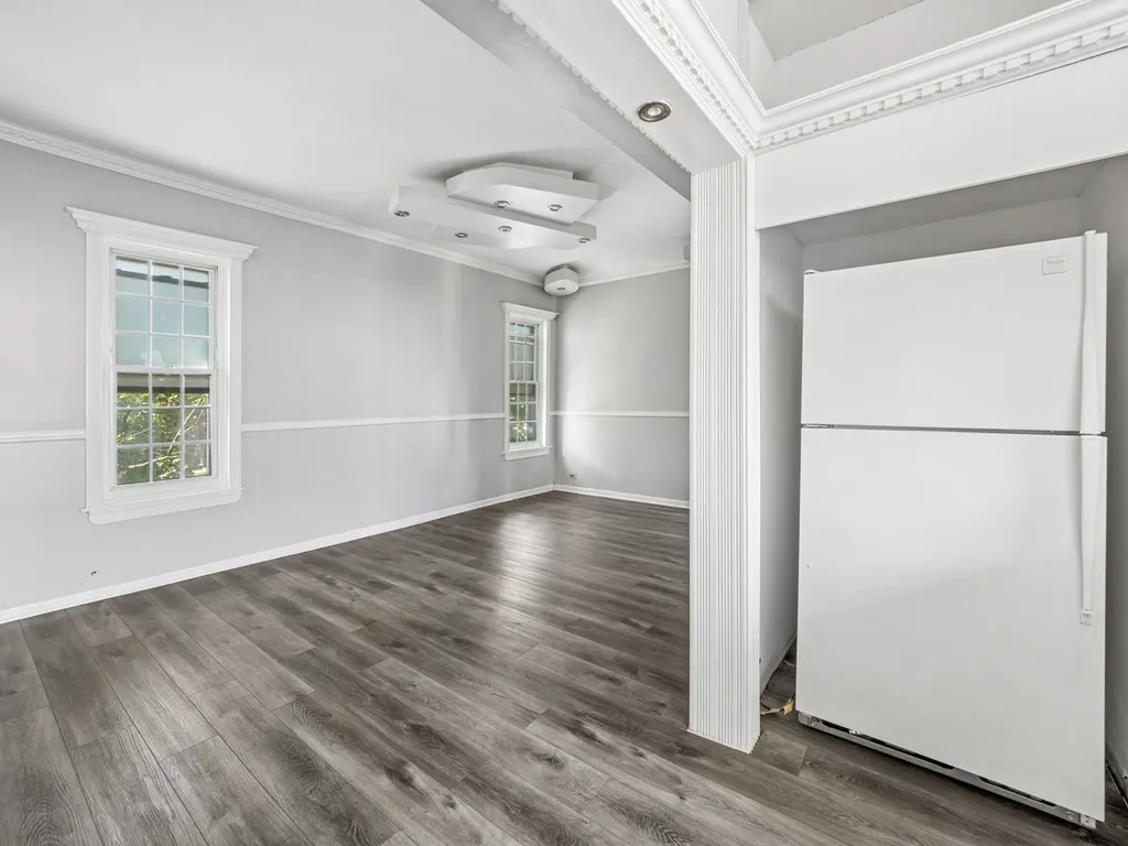 3440 West Leland Avenue Chicago IL 60625