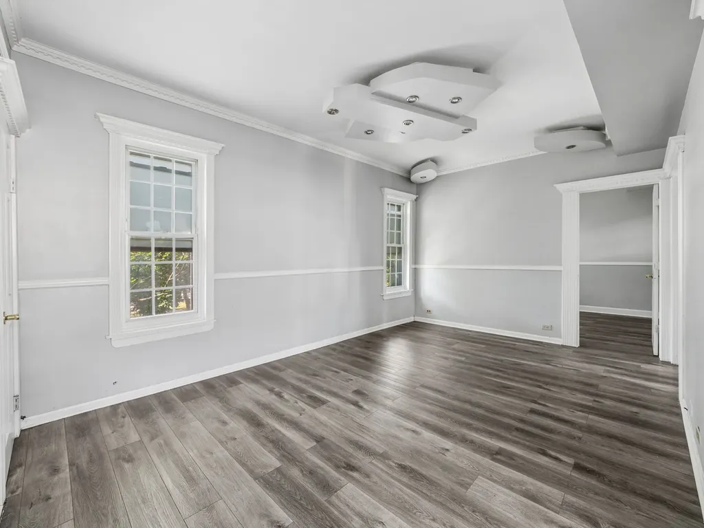 3440 West Leland Avenue Chicago IL 60625