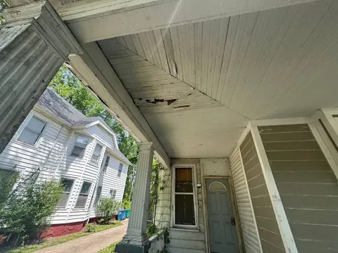 820 North 6th Street Springfield IL 62702