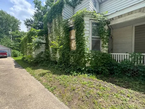 820 North 6th Street Springfield IL 62702
