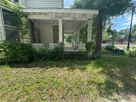 820 North 6th Street Springfield IL 62702