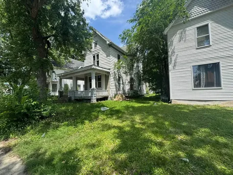 820 North 6th Street Springfield IL 62702