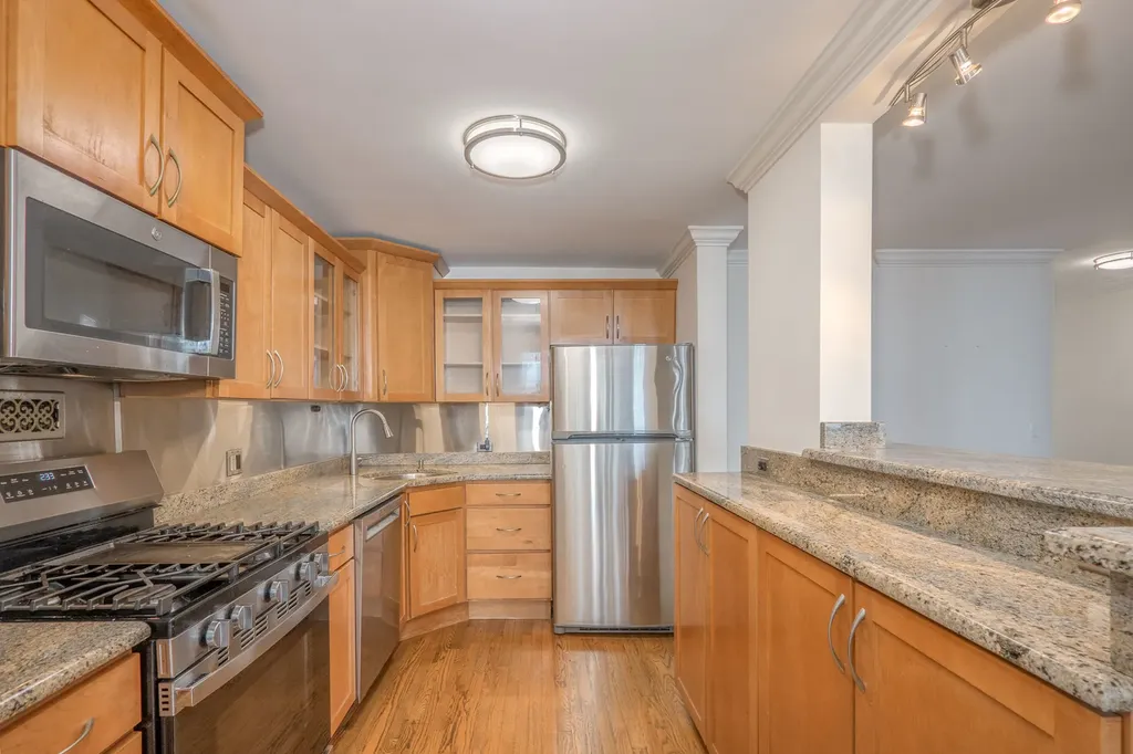 400 East Randolph Street Chicago IL 60601