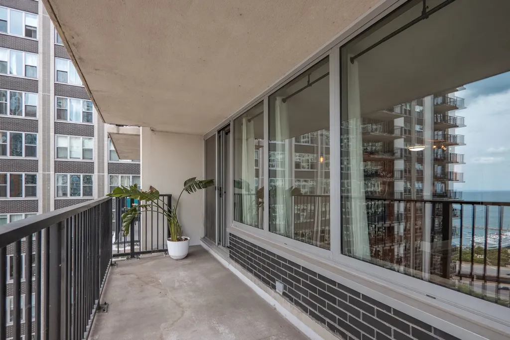 400 East Randolph Street Chicago IL 60601