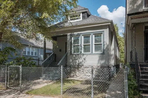 5529 South Throop Street Chicago IL 60636