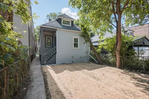 5529 South Throop Street Chicago IL 60636