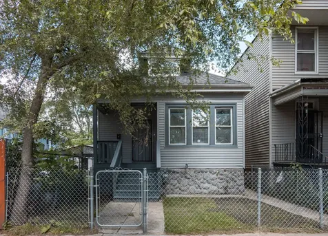 5529 South Throop Street Chicago IL 60636