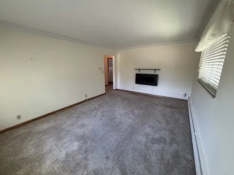 2005 8TH Street East Moline IL 61244