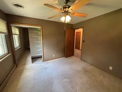 2005 8TH Street East Moline IL 61244