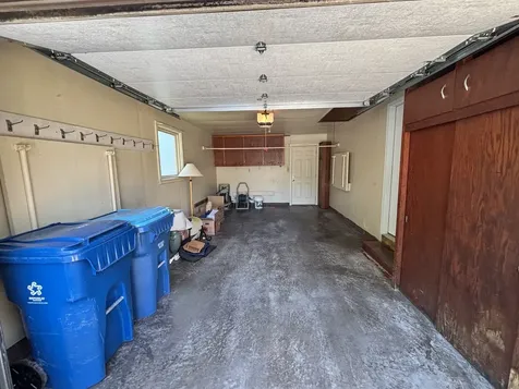 2005 8TH Street East Moline IL 61244