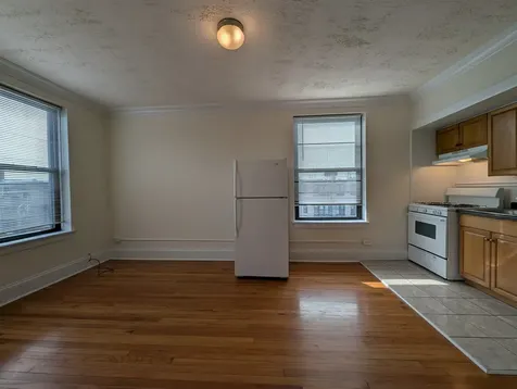 2737 North Spaulding Avenue Chicago IL 60647