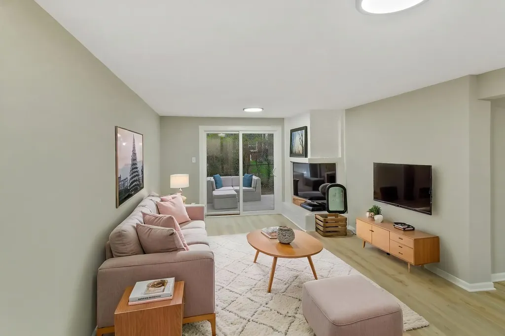 1554 Chickasaw Drive Naperville IL 60563