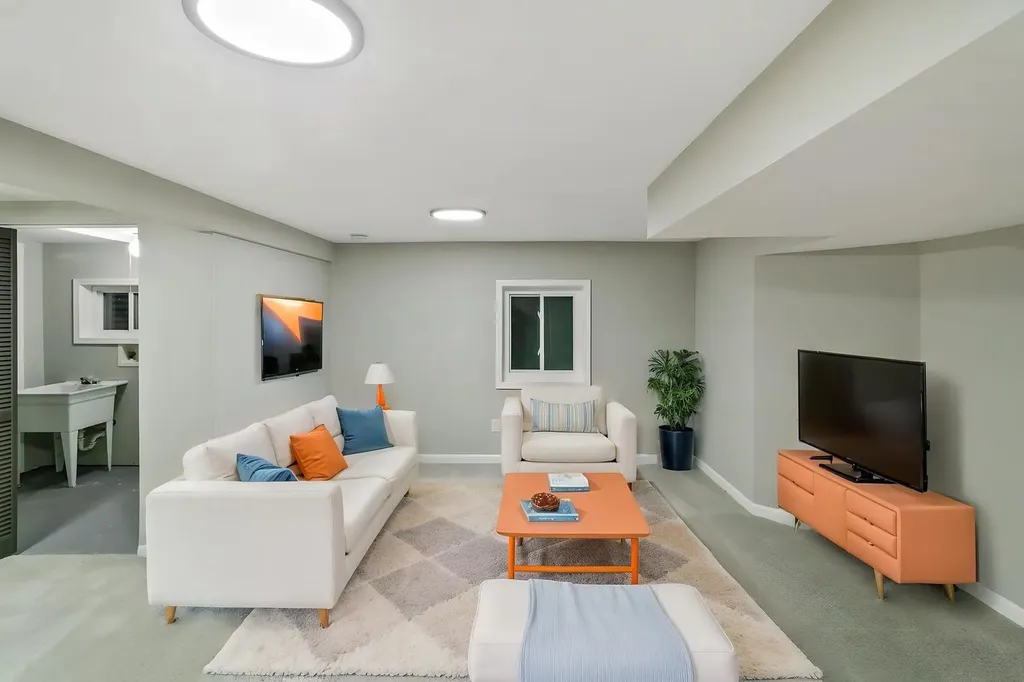 1554 Chickasaw Drive Naperville IL 60563