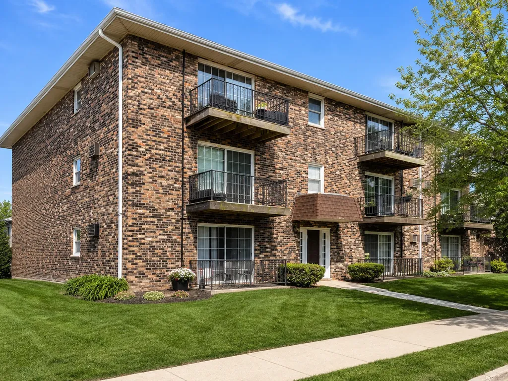 7101 Oconnell Drive Chicago Ridge IL 60415