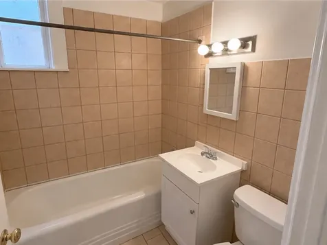 2149 West 18th Place Chicago IL 60608
