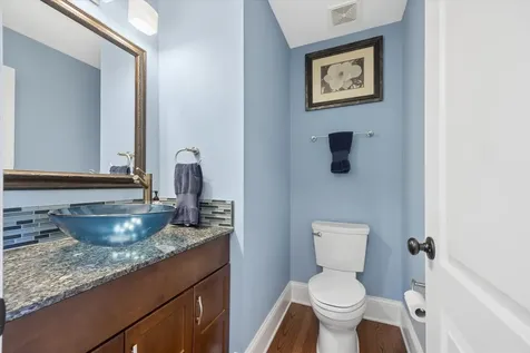 131 Wedgeport Circle Romeoville IL 60446
