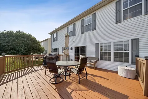 131 Wedgeport Circle Romeoville IL 60446