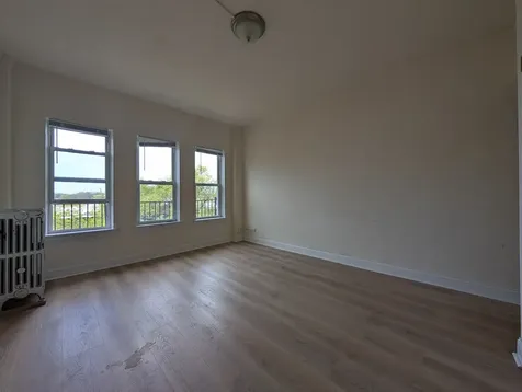 5417 North Kenmore Avenue Chicago IL 60640