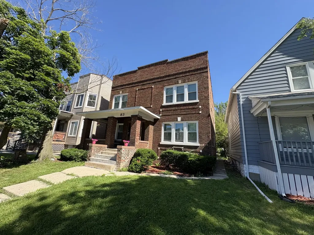 83 West 15th Street Chicago Heights IL 60411