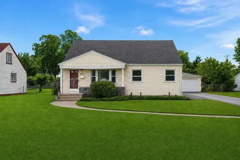 832 North Prater Avenue Melrose Park IL 60164
