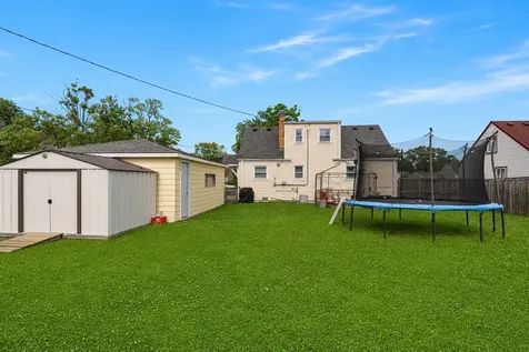 832 North Prater Avenue Melrose Park IL 60164