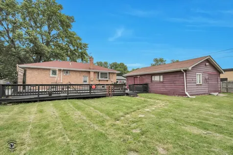 6439 West 112th Street Worth IL 60482