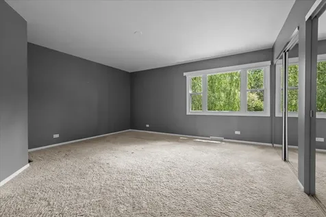 319 Hastings Avenue Highland Park IL 60035