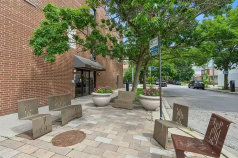6400 North Sacramento Avenue Chicago IL 60645