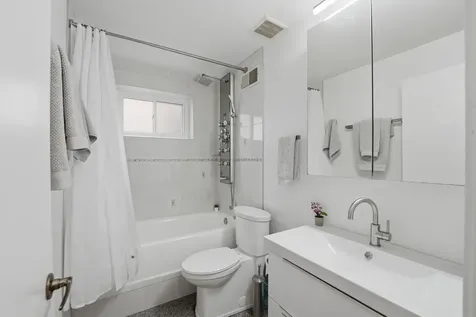 5 South Waterman Avenue Arlington Heights IL 60004