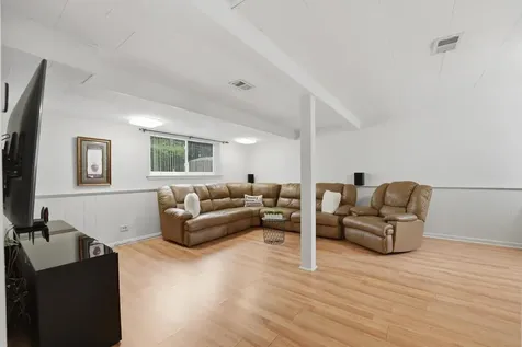 5 South Waterman Avenue Arlington Heights IL 60004
