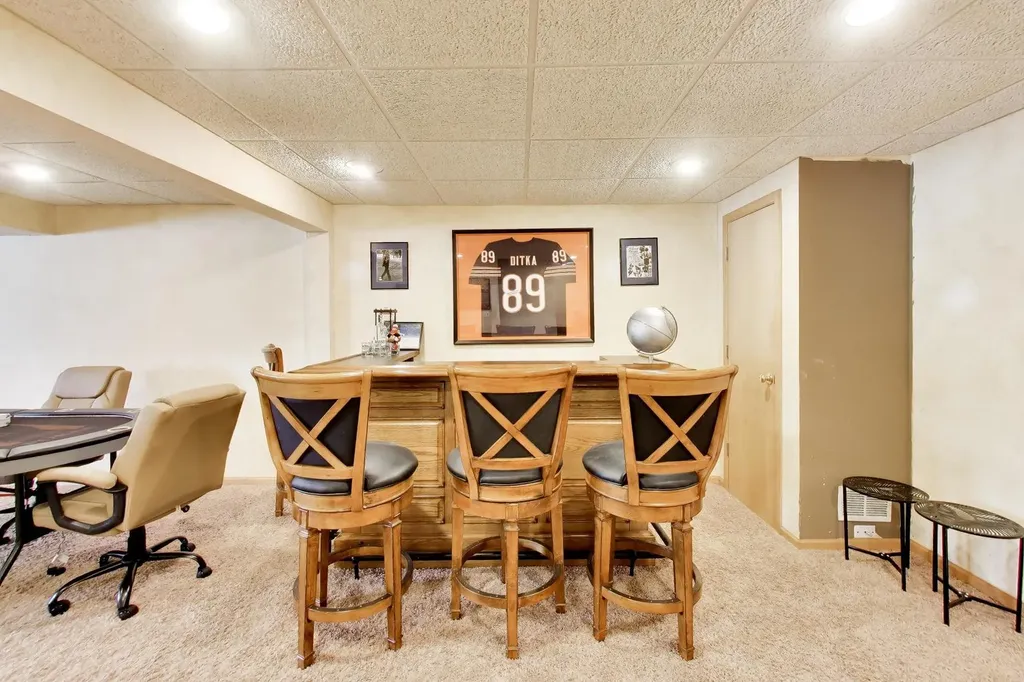 4840 Bordeaux Drive Lake In The Hills IL 60156