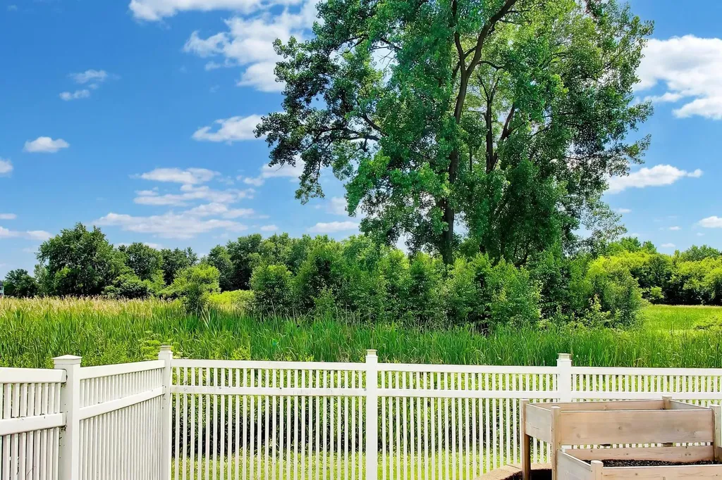 4840 Bordeaux Drive Lake In The Hills IL 60156