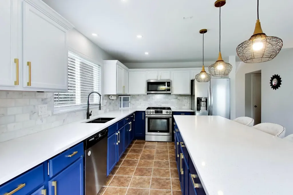 4840 Bordeaux Drive Lake In The Hills IL 60156