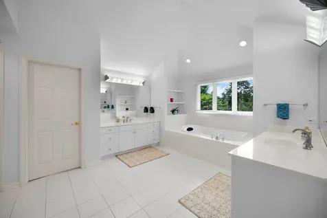 36W244 Fieldcrest Drive St. Charles IL 60175