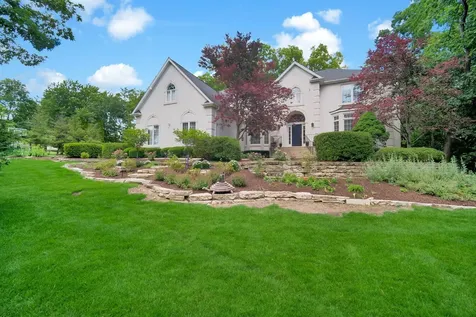 36W244 Fieldcrest Drive St. Charles IL 60175
