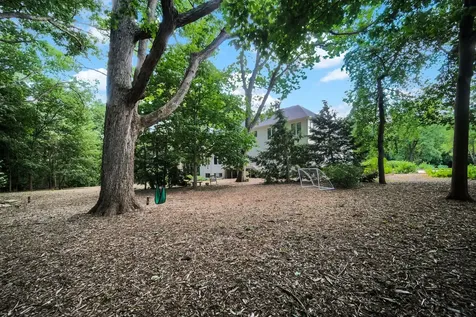 36W244 Fieldcrest Drive St. Charles IL 60175
