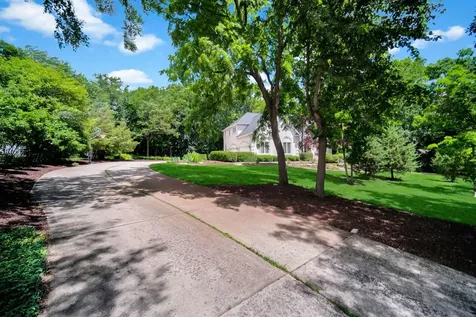 36W244 Fieldcrest Drive St. Charles IL 60175