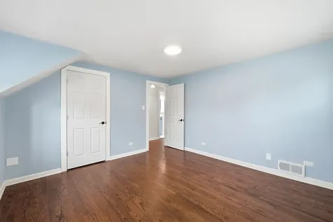 7 Park Road Court Lombard IL 60148