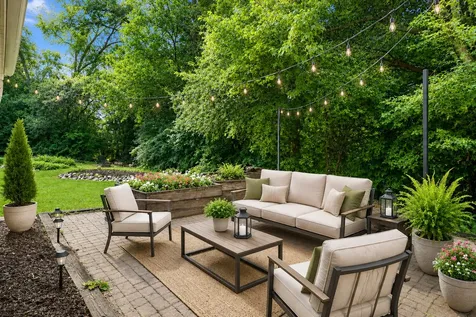 7 Park Road Court Lombard IL 60148